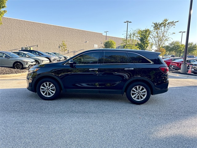 2020 Kia Sorento L photo 2