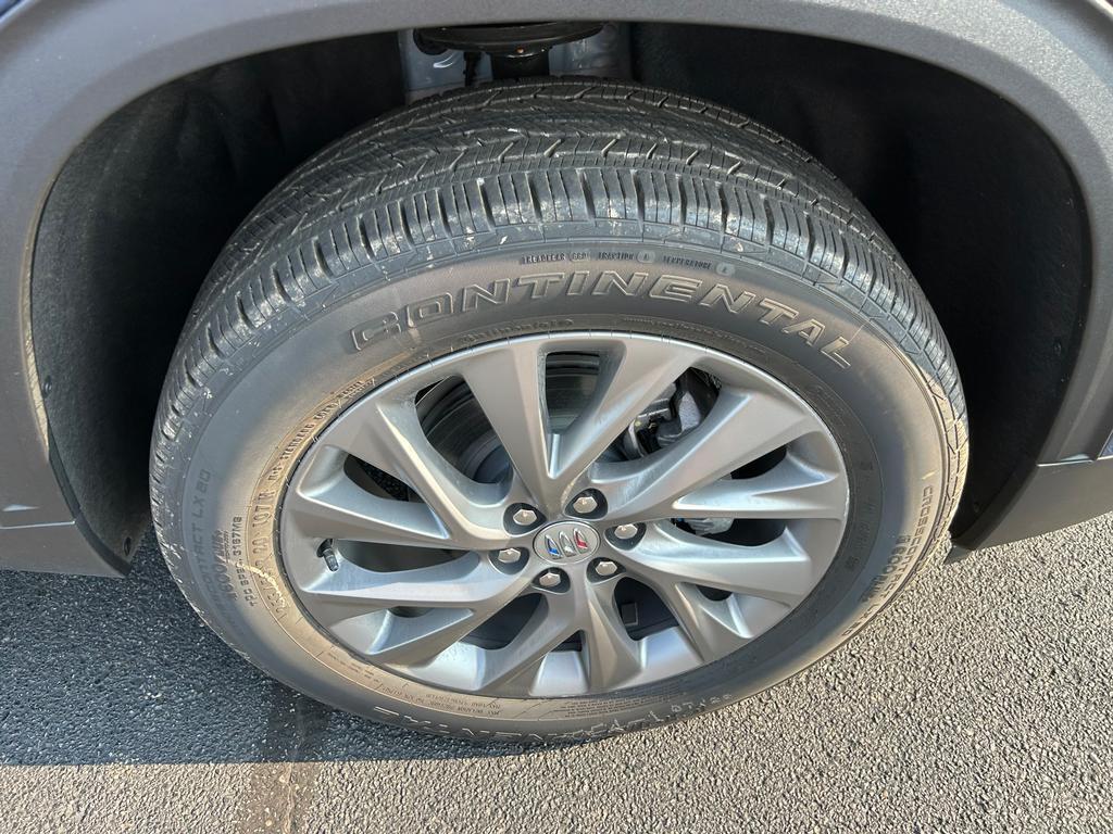 2026 Buick Enclave Preferred photo 19