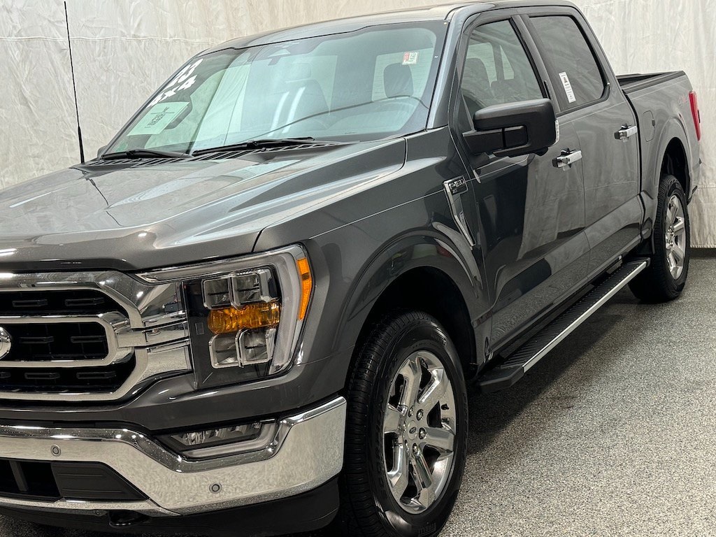 2023 Ford F-150 XLT photo 4