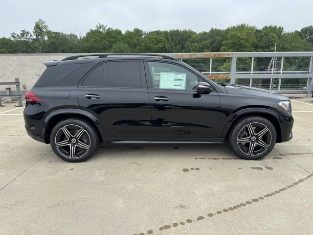 2025 Mercedes Benz GLE 350 4MATIC photo 2