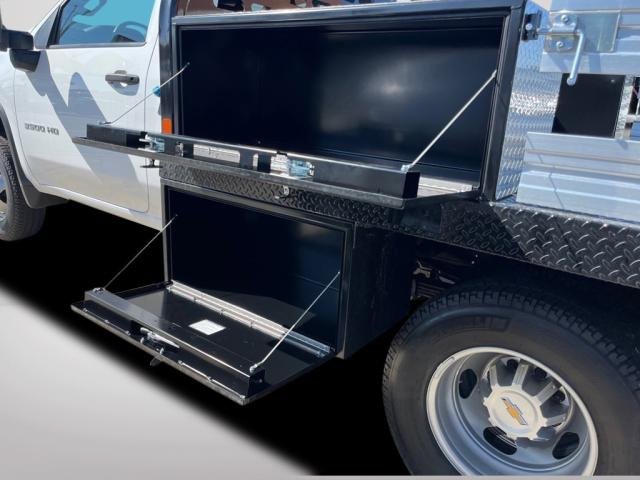 2024 Chevrolet Silverado 3500HD Work Truck photo 3