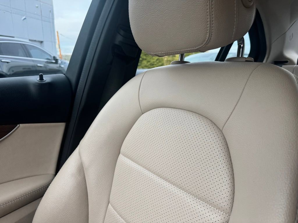 2019 Mercedes Benz C 300 4MATIC photo 20