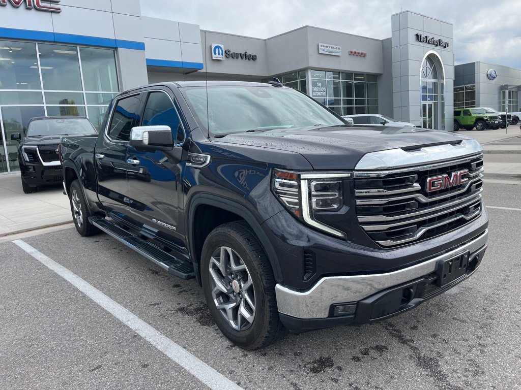 2022 Gmc Sierra 1500 SLT photo 2