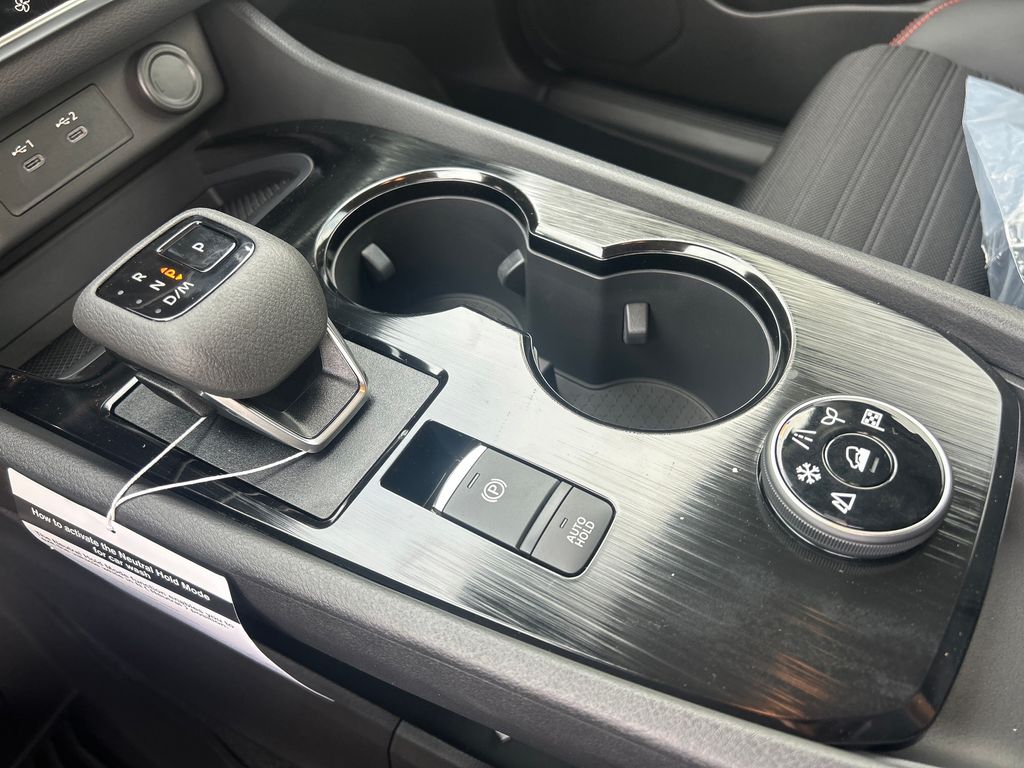 2026 Nissan Rogue SV photo 32
