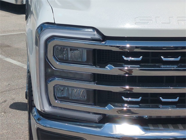 2025 Ford F-350 photo 10