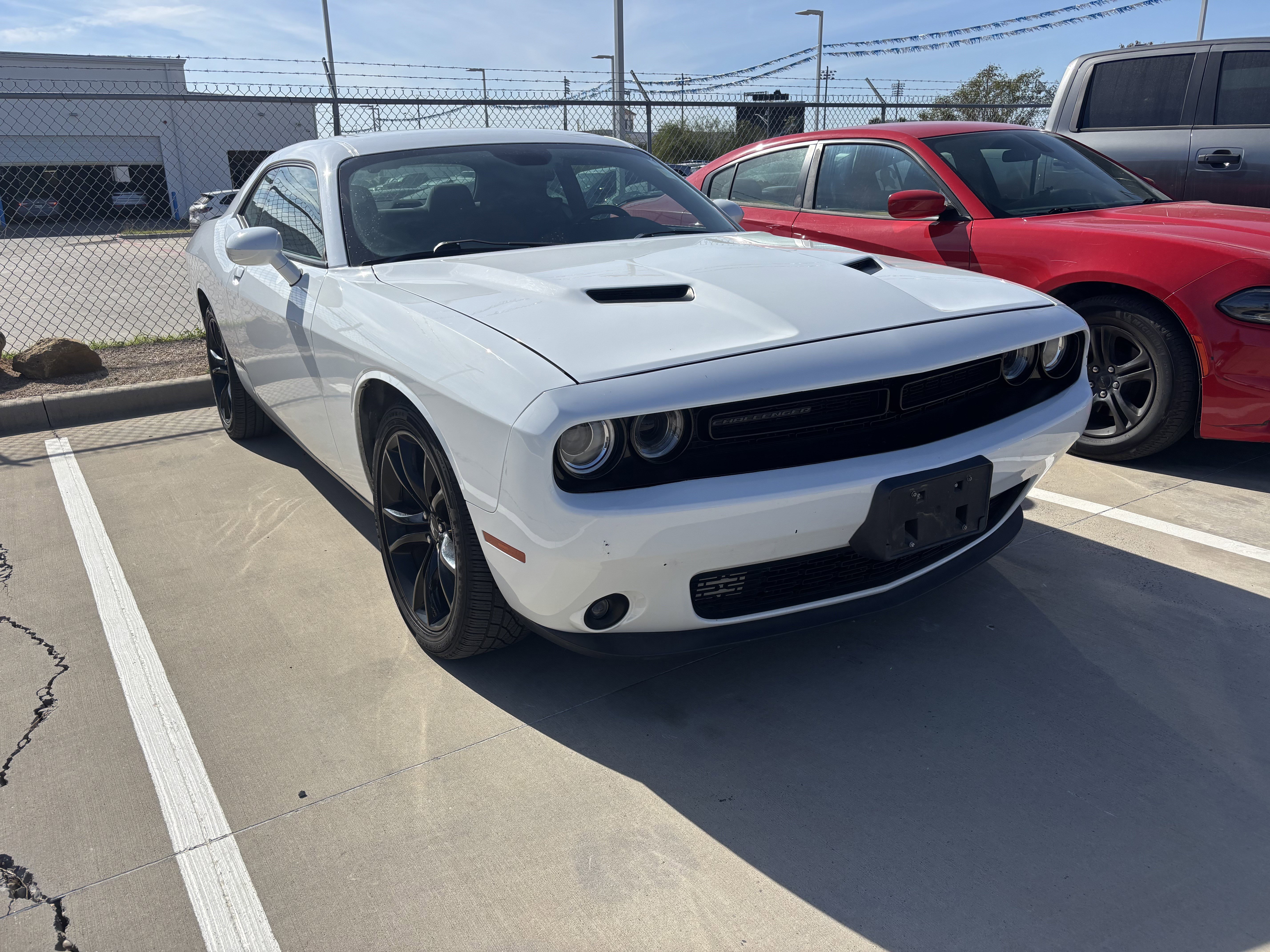 2018 Dodge Challenger SXT's photo