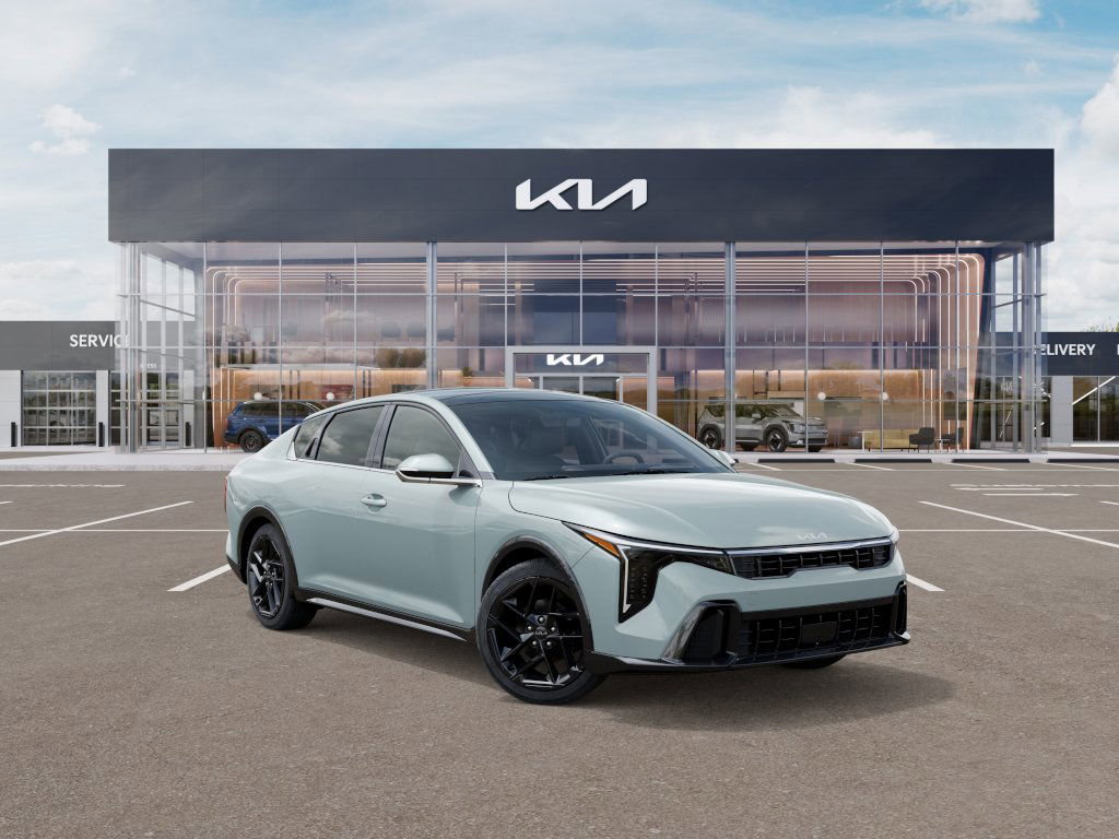2025 Kia K4 GT-Line Turbo photo 7