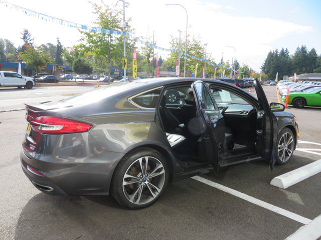 2020 Ford Fusion Titanium photo 8