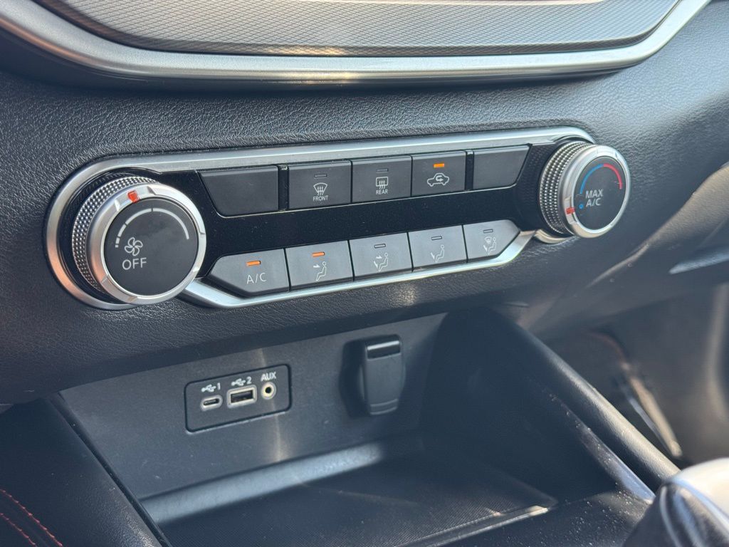 2024 Nissan Altima 2.5 SR photo 29