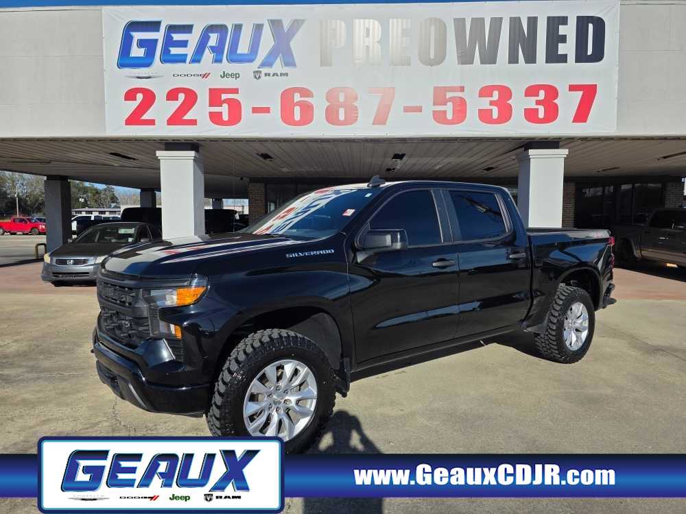 2022 Chevrolet Silverado Base's photo