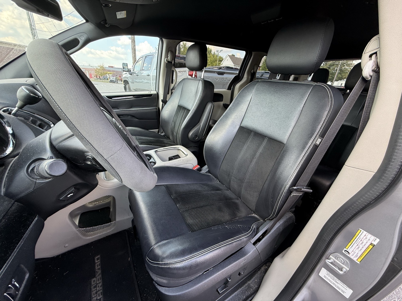2014 Dodge Grand Caravan SXT photo 8