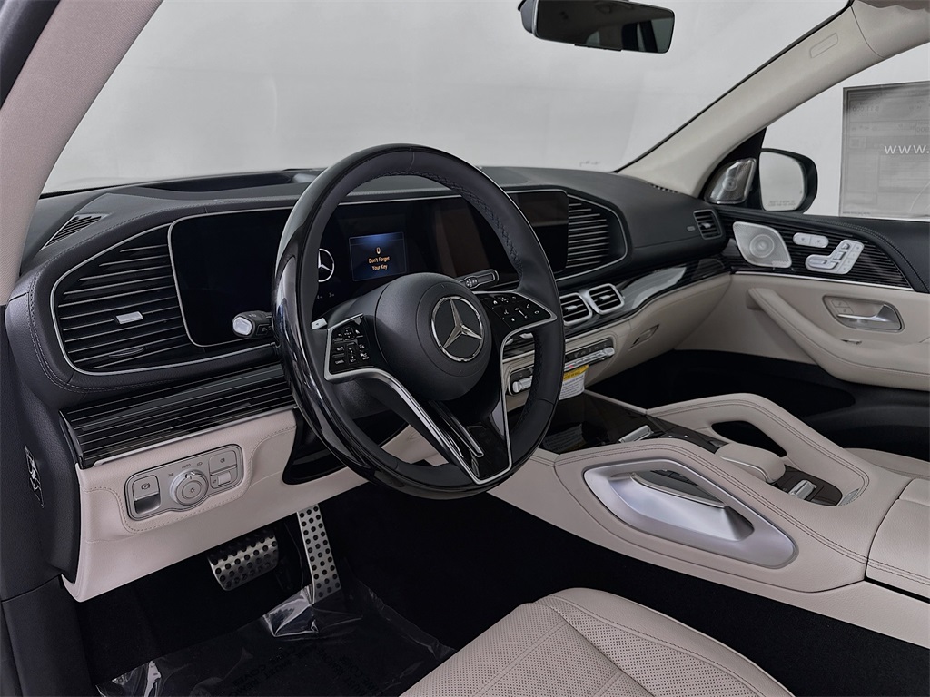 2026 Mercedes Benz GLA 580 4MATIC photo 9