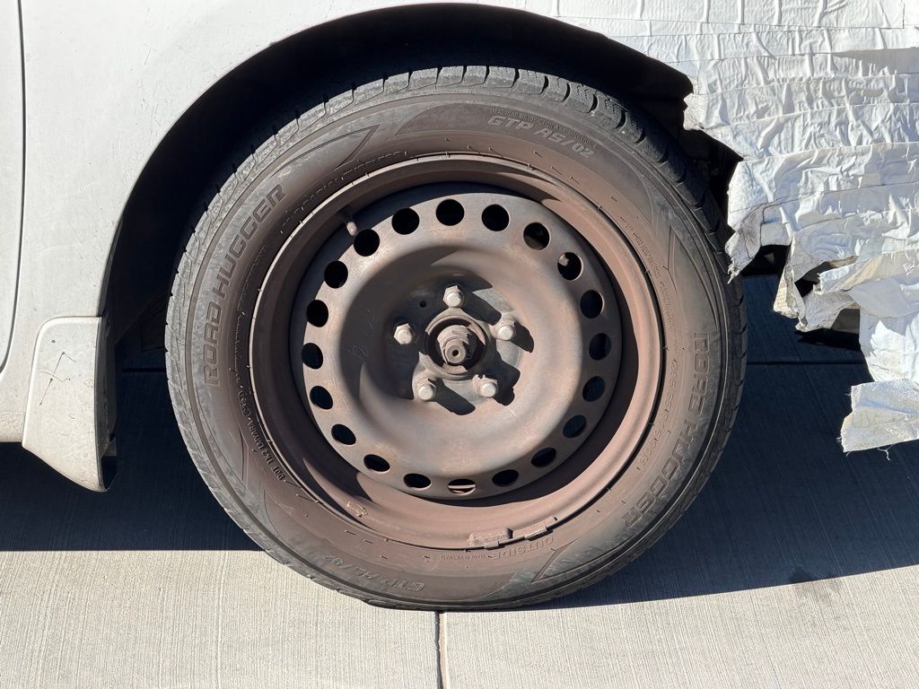 2018 Nissan Sentra S photo 2