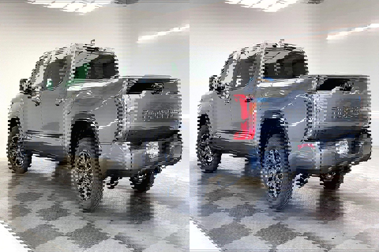 2025 Toyota Tundra Platinum CrewMax photo 2