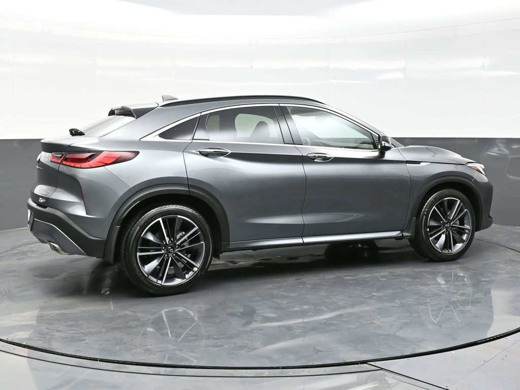 2025 Infiniti QX55 Essential photo 2