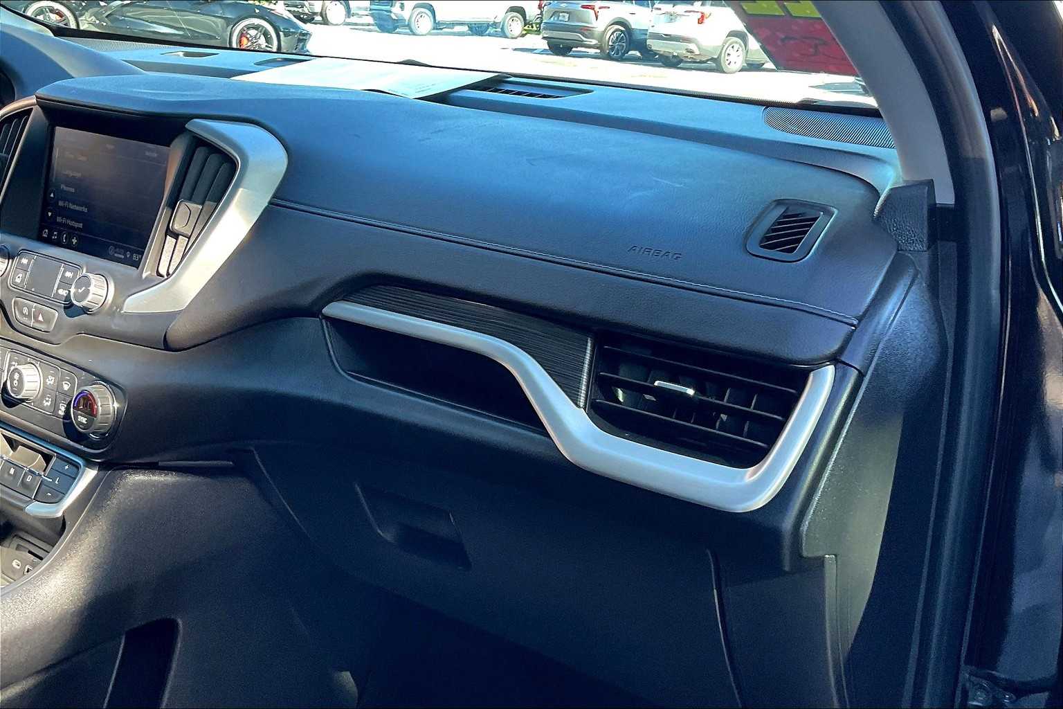 2022 Gmc Terrain SLT photo 15