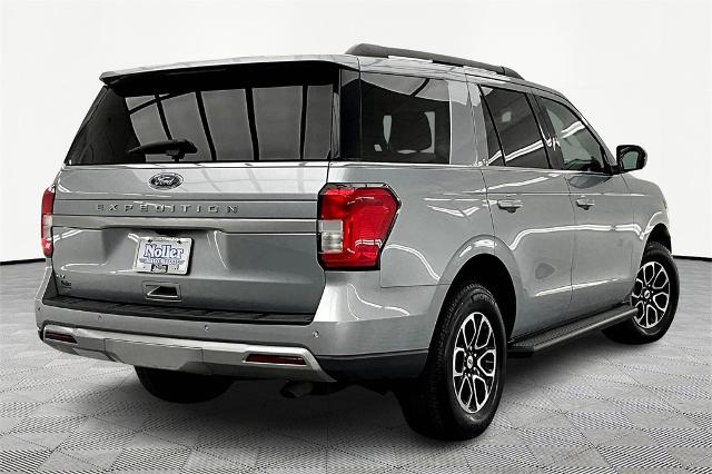 Used 2024 Ford Expedition XLT with VIN 1FMJU1J89REA33996 for sale in Kansas City
