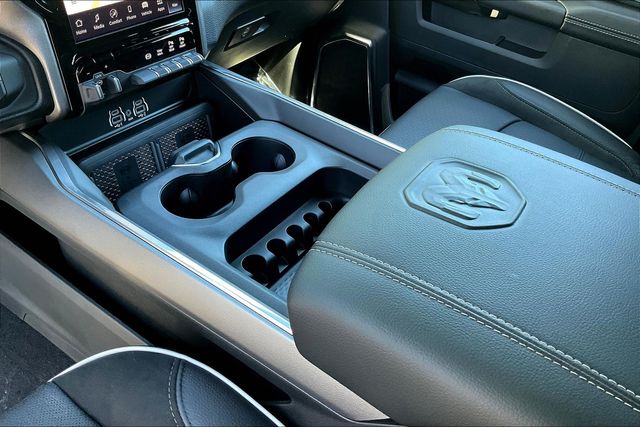 2025 Ram 2500 Laramie photo 7