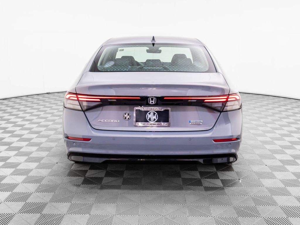 2025 Honda Accord Hybrid Touring photo 4