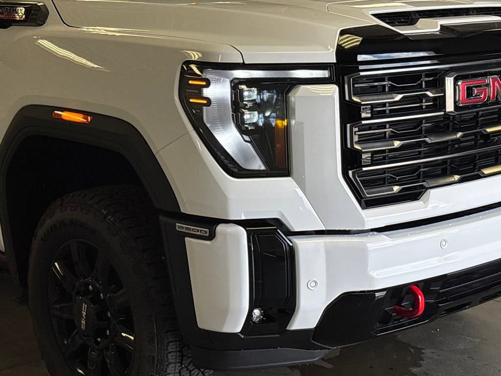 2025 Gmc Sierra 2500 HD AT4 photo 3