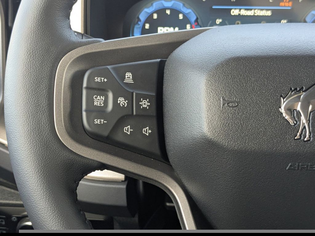 2025 Ford Bronco Outer Banks photo 27