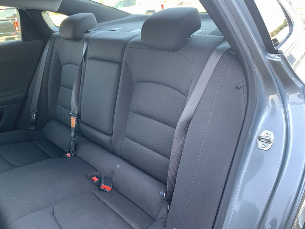 2023 Chevrolet Malibu 1LT photo 16