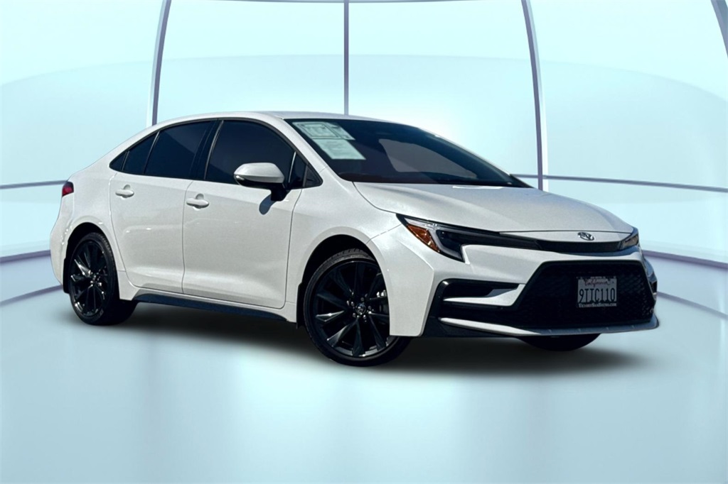 2025 Toyota Corolla SE photo 2
