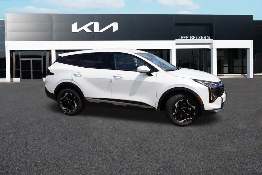 2026 Kia Sportage Hybrid S photo 2