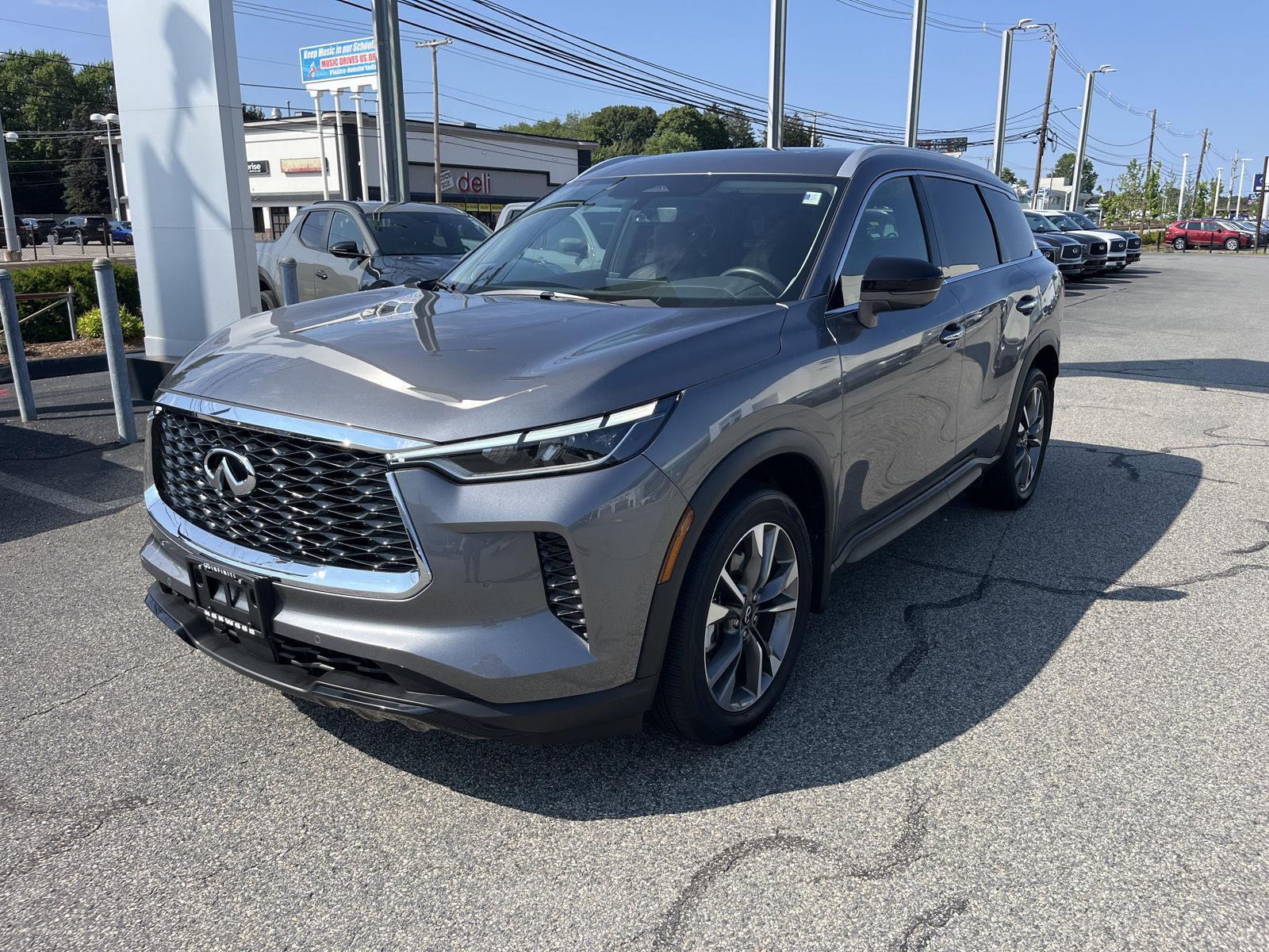 2025 Infiniti QX60 Luxe photo 4