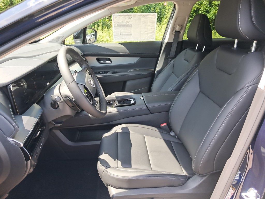 2025 Nissan Murano SL photo 4