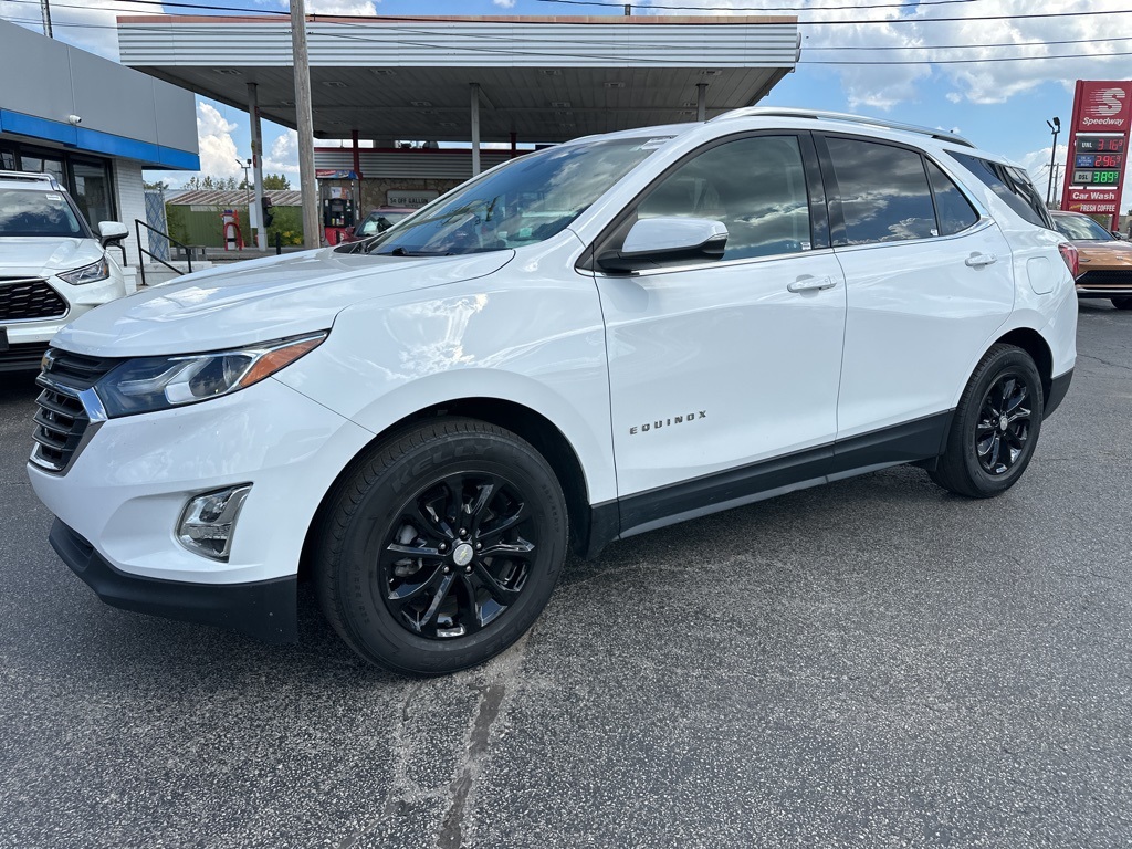 2019 Chevrolet Equinox LT photo 3