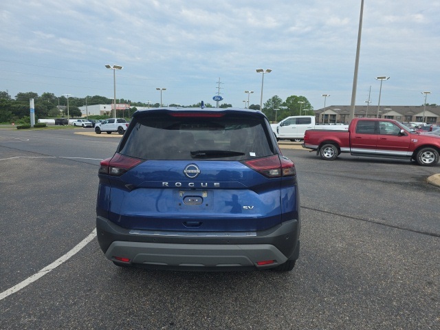 2023 Nissan Rogue SV photo 4