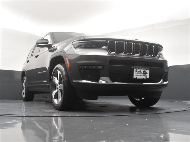 2025 Jeep Grand Cherokee Limited photo 18
