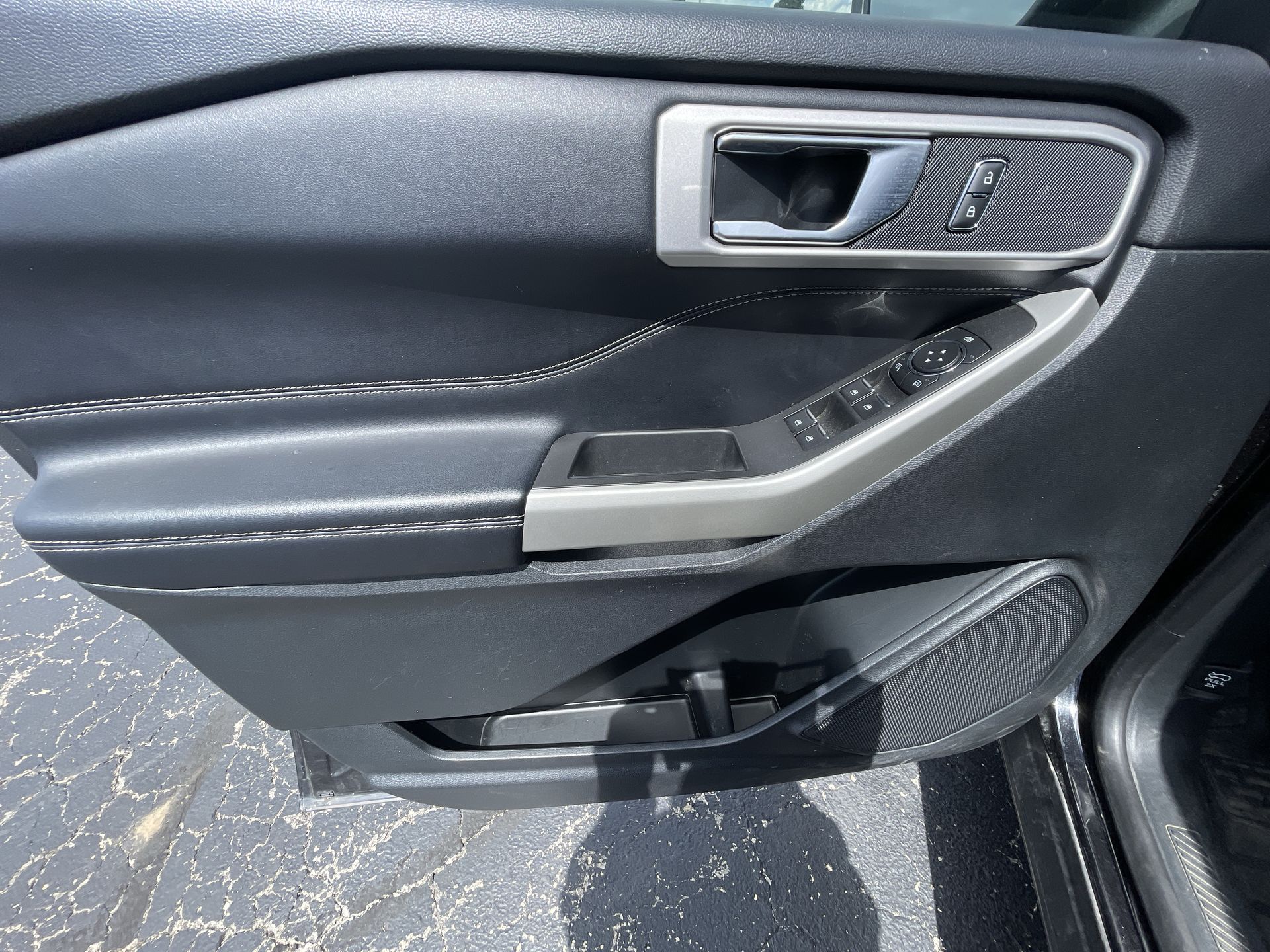 2021 Ford Explorer XLT photo 55