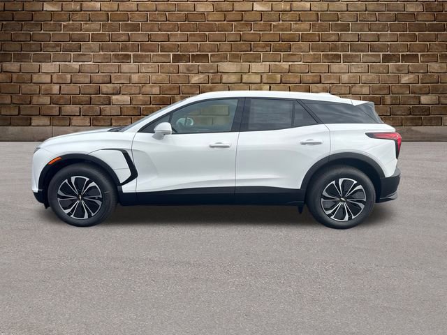 2026 Chevrolet Blazer EV photo 2