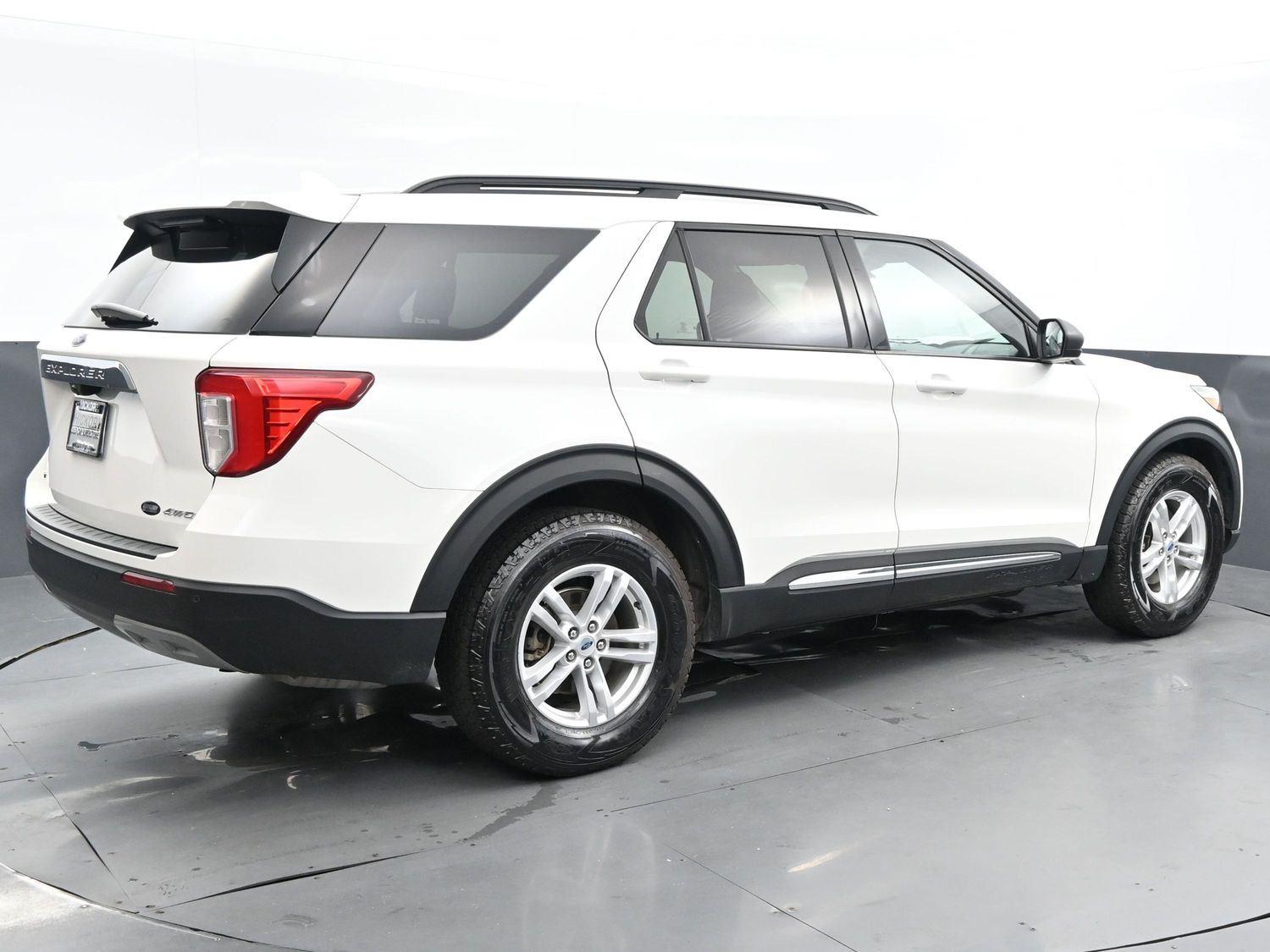 2022 Ford Explorer XLT photo 4
