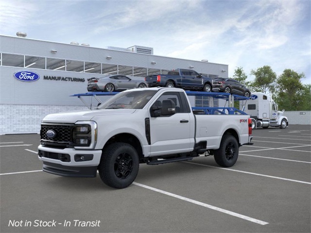2026 Ford F-350 Super Duty XL's photo