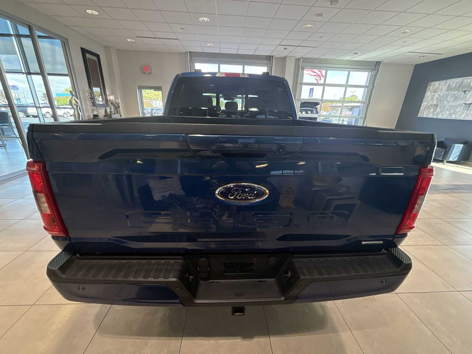 2022 Ford F-150 XLT photo 3