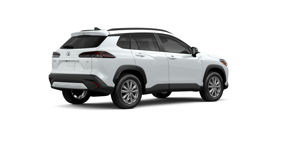 2026 Toyota Corolla Cross LE photo 37