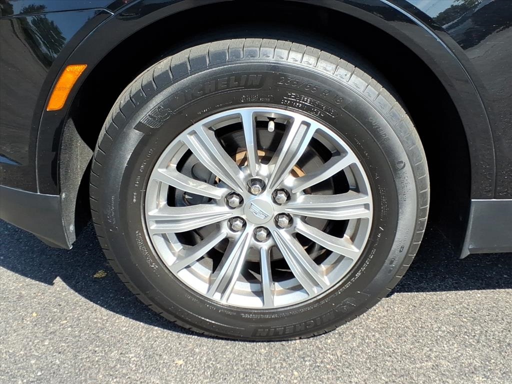 2019 Cadillac XT5 Luxury photo 9