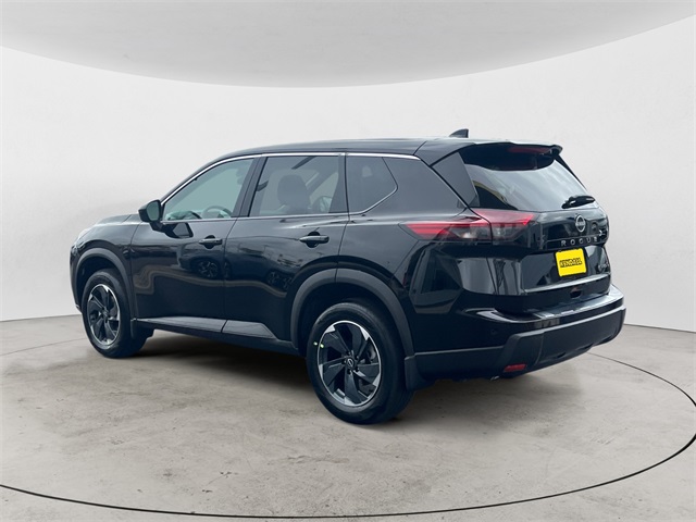 2026 Nissan Rogue SV photo 2