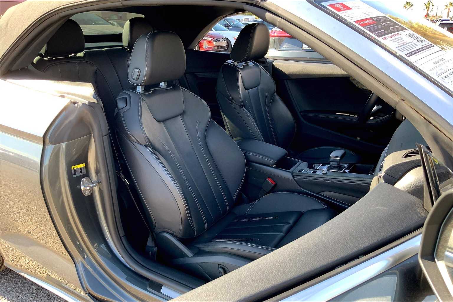 2023 Audi A5 Cabriolet S line Premium Plus 45 TFSI Quattro photo 8