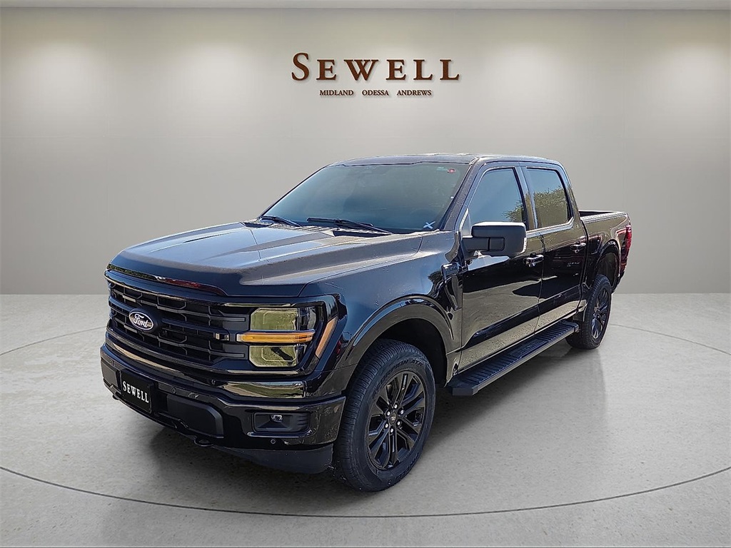 2025 Ford F-150 XLT's photo