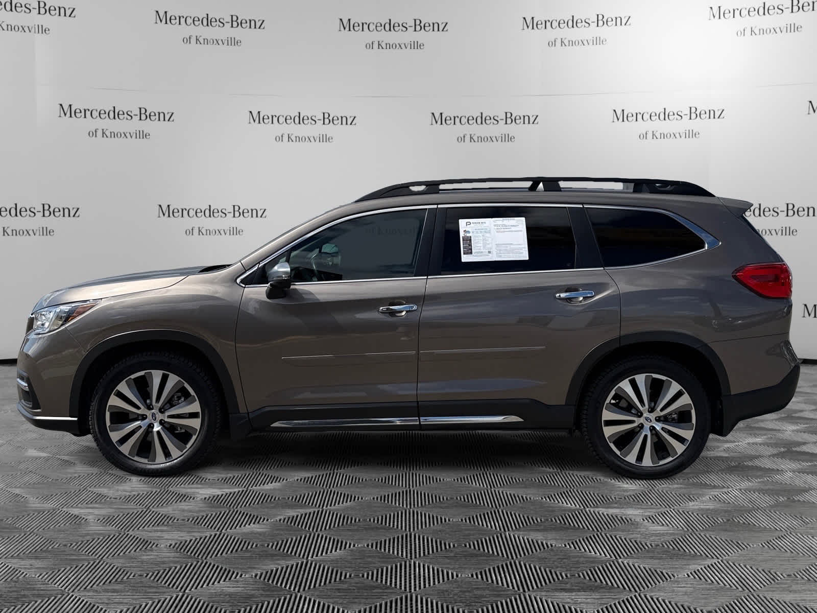2021 Subaru Ascent Touring photo 2