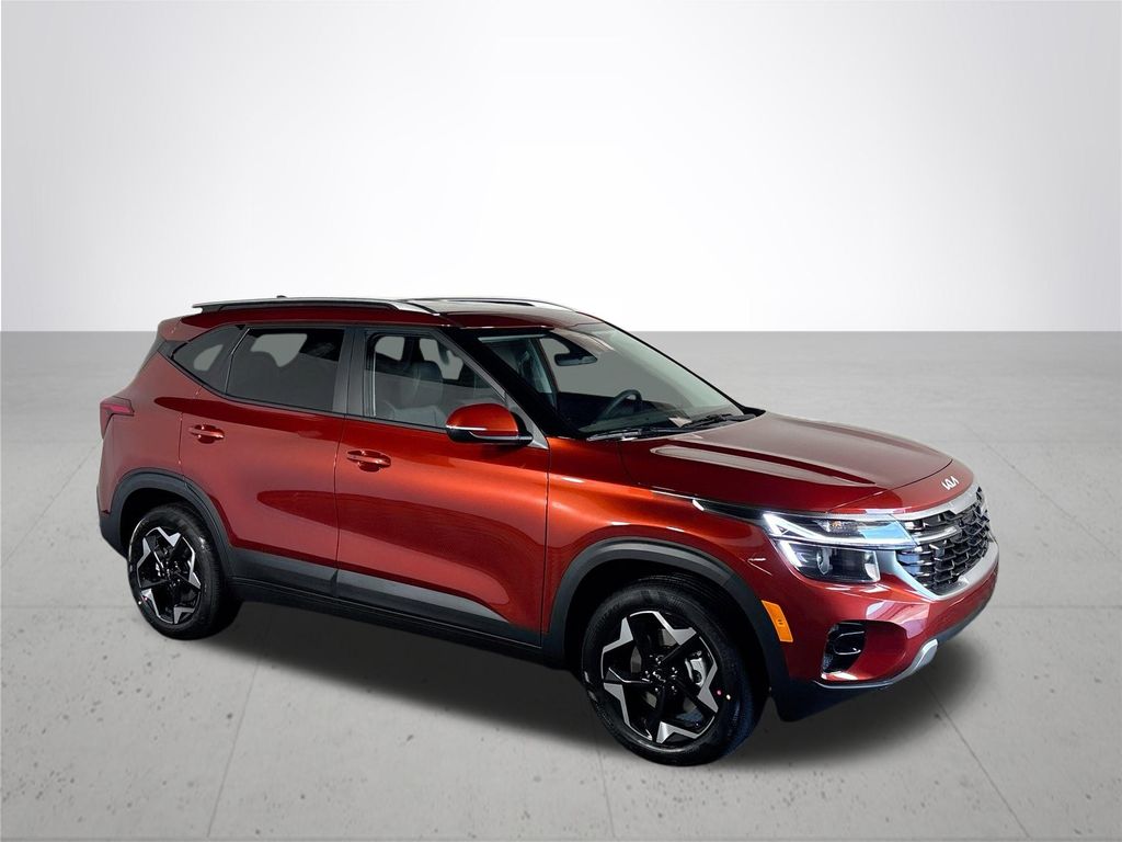 2026 Kia Seltos S photo 2