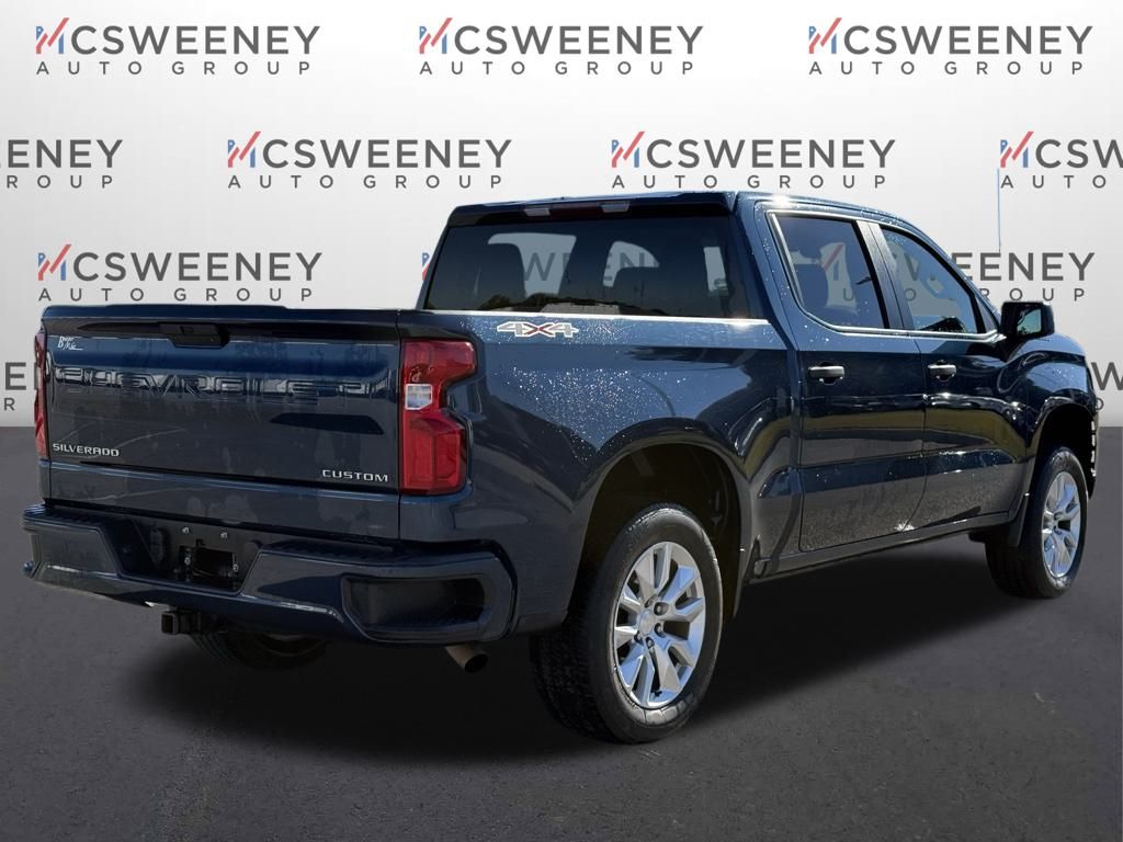 2021 Chevrolet Silverado 1500 Custom photo 3