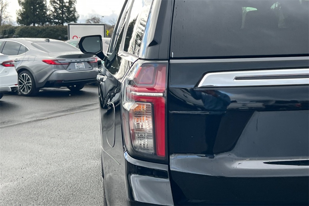 2023 Chevrolet Tahoe LT photo 11