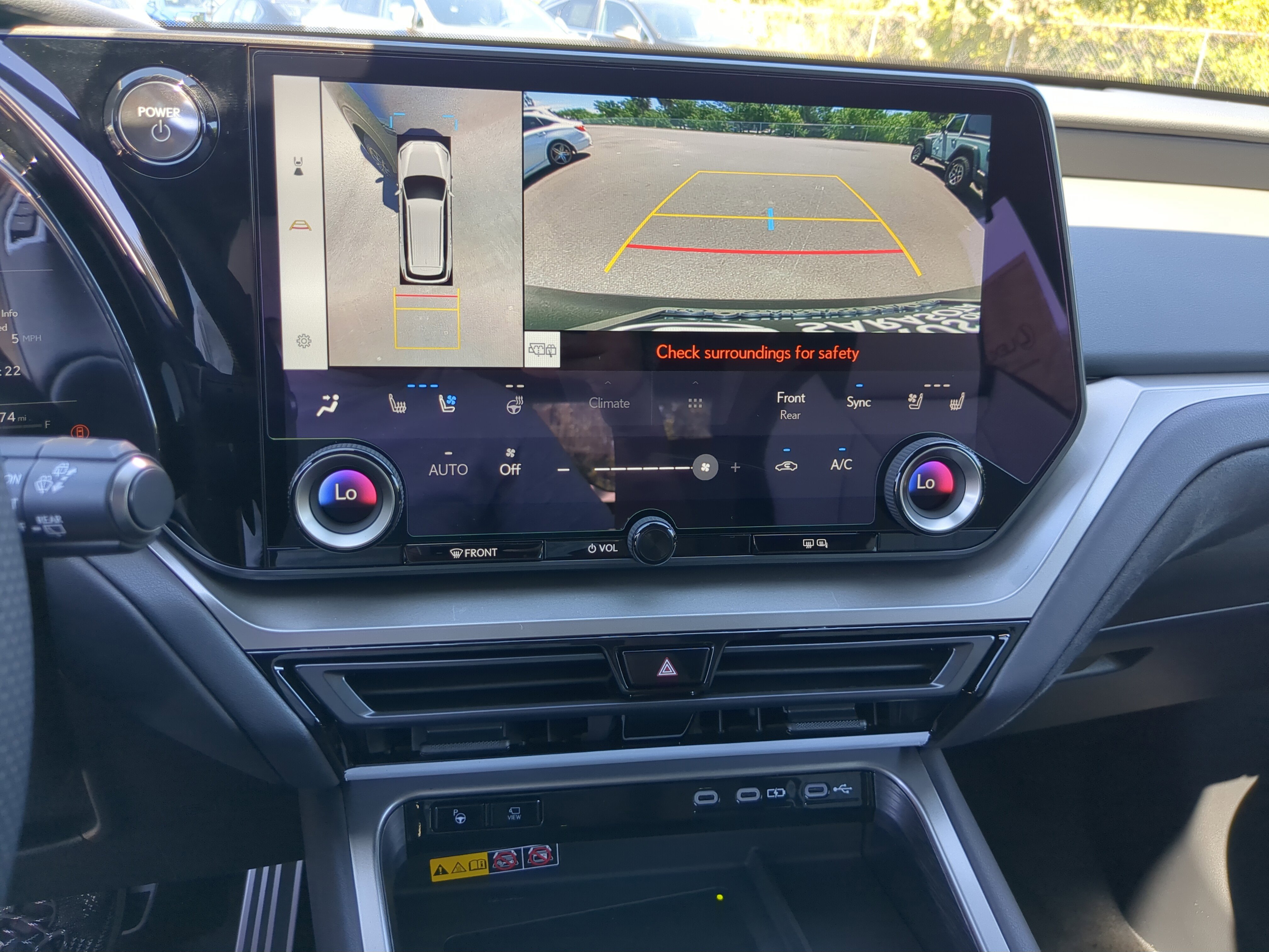 2026 Lexus TX 500h F SPORT Performance Premium photo 16