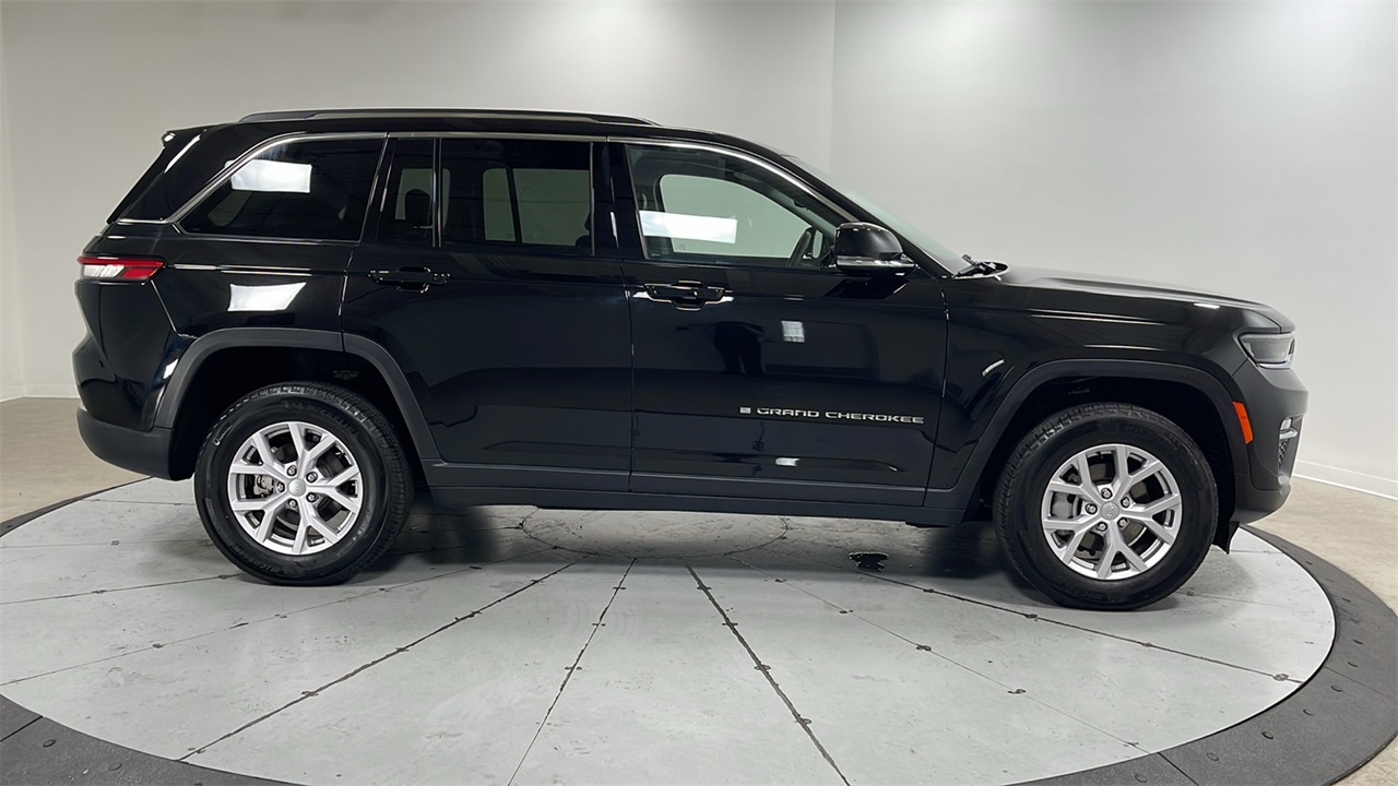 2022 Jeep Grand Cherokee Limited photo 6
