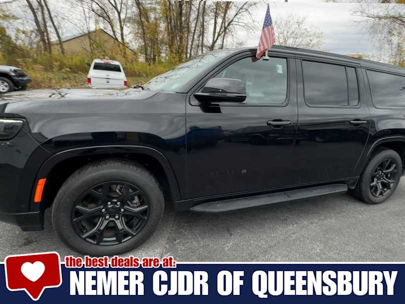 2024 Jeep Wagoneer L Series II Carbide photo 3